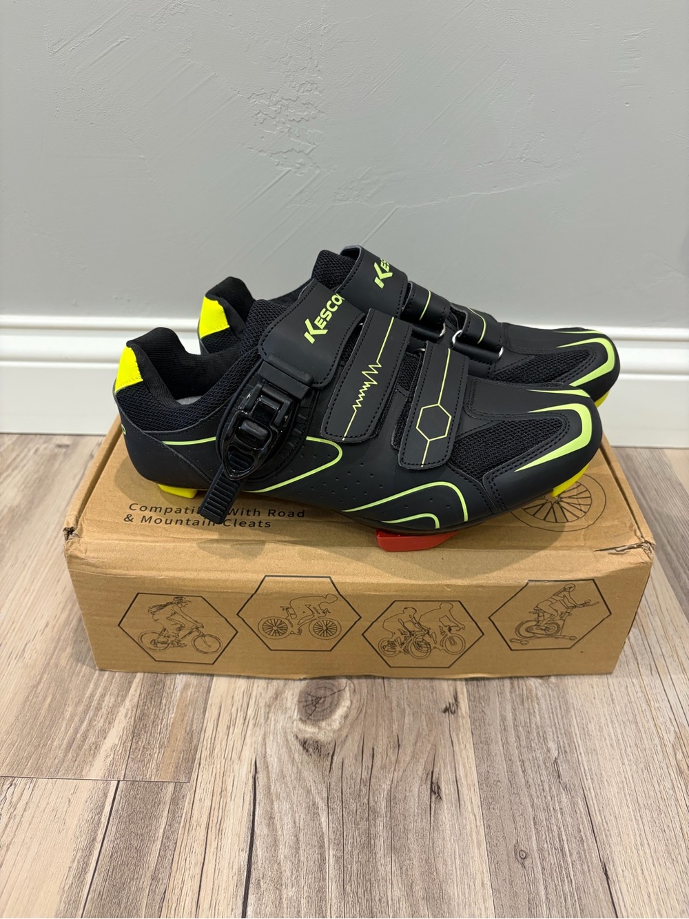 Unisex Cycling Shoes Compatible with Peloton Indoor Road Bike